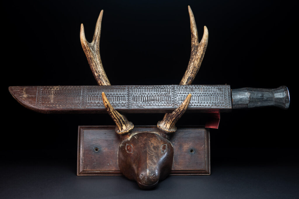 This sword is known as Pararowai, originates from the Yami tribe of Orchid Island Intricately carved with traditional Yami tribal motifs.