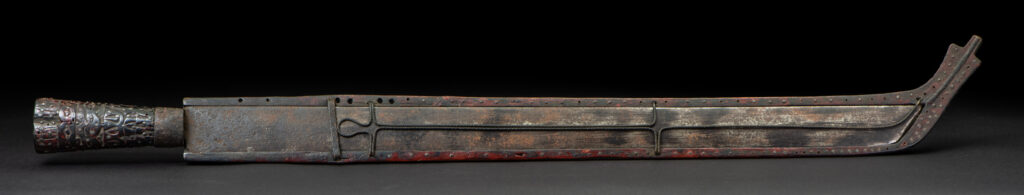 Exceptional and rare Taiwan ceremonial sword. Probably early 19th century. Paint with red pigments.