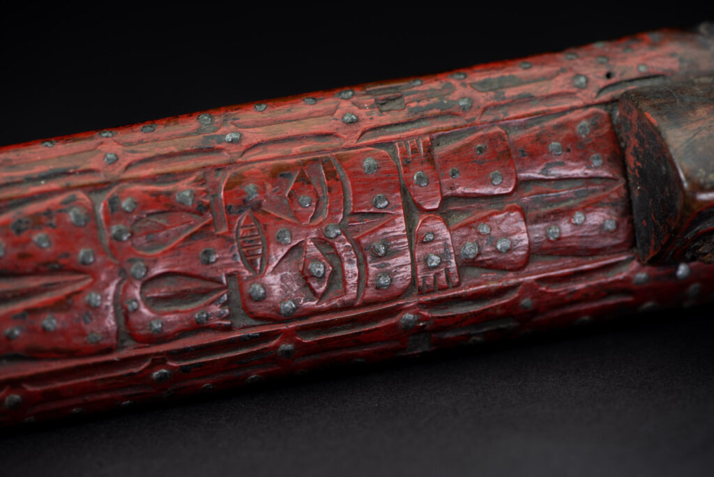 Exceptional and rare Taiwan ceremonial sword. Probably early 19th century. Paint with red pigments.