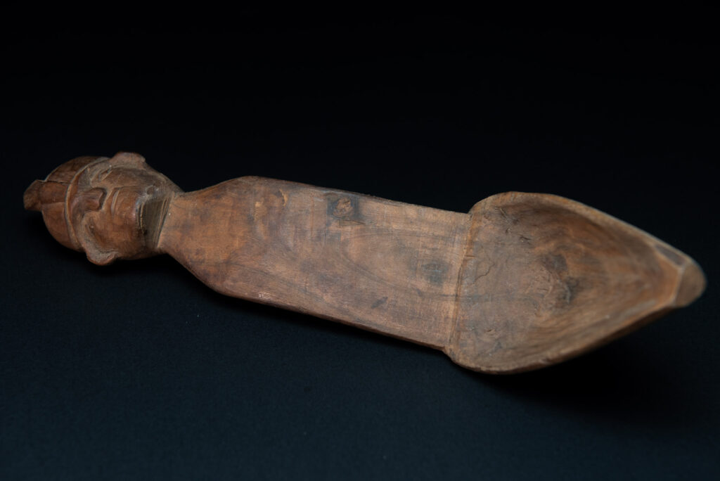 Pair of Paiwan tribe spoon carved with paiwan figures.