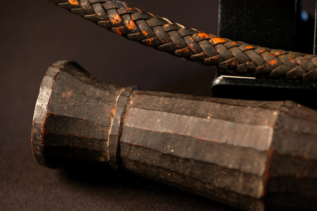 Knife Takkurus of the Yami tribe. Knife ‘Takkurus’ and carved sheath of the Yami (Tao) tribe, used in rituals to combat evil spirits. This knife is carved on its shealth with magamaog, the deity and geometric patterns
