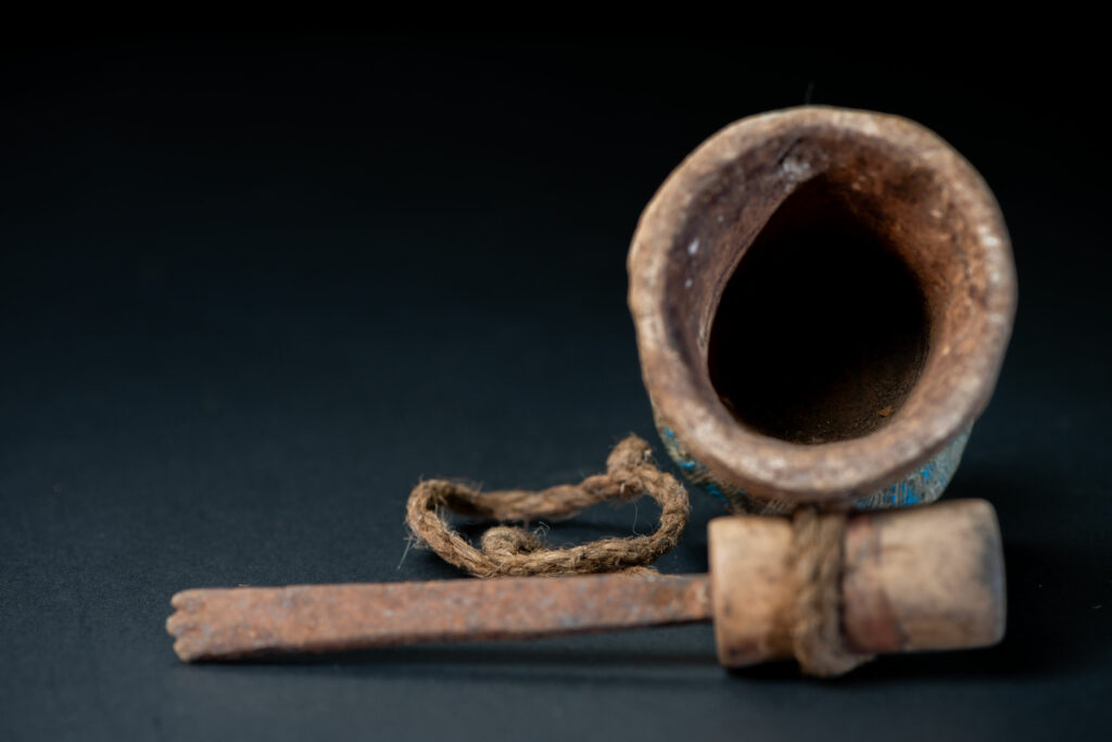 Betel Nut Mortar with Pestle – Atayal Tribe