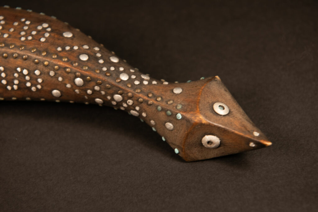 Atypical Sword from the Paiwan tribe blending Paiwan and Bunun styles