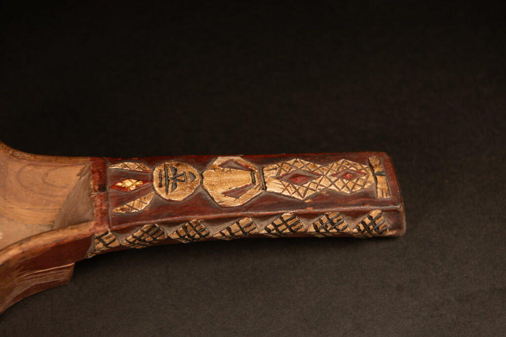 Paiwan tribe wooden double cup for Millet wine carved and paint