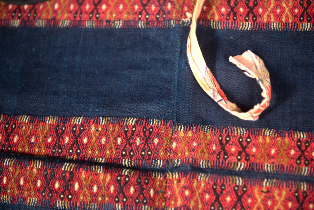 Ancient Mouring shawl from the Paiwan tribes- South Taiwan