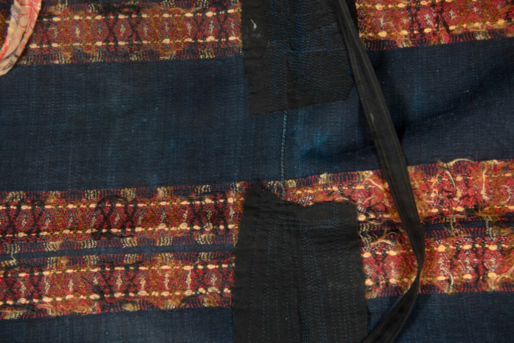 Ancient Mouring shawl from the Paiwan tribes- South Taiwan