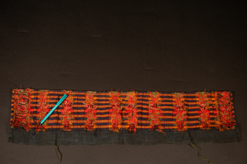 Ancient mourning shawl of the Paiwan tribe – South Taiwan