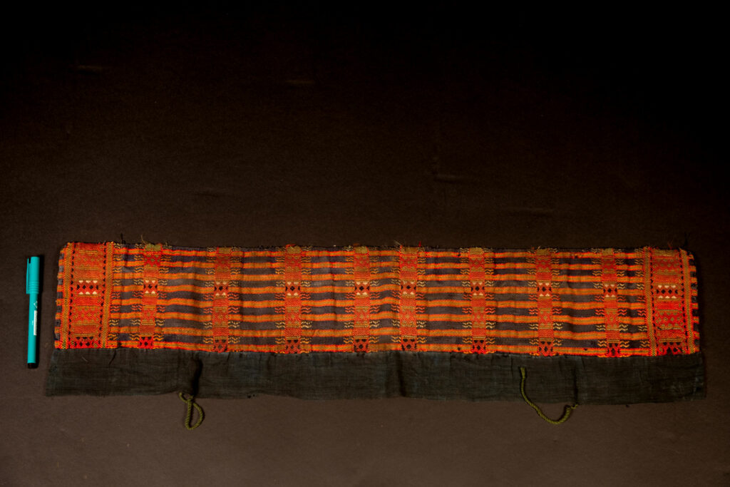 Ancient mourning shawl of the Paiwan tribe – South Taiwan