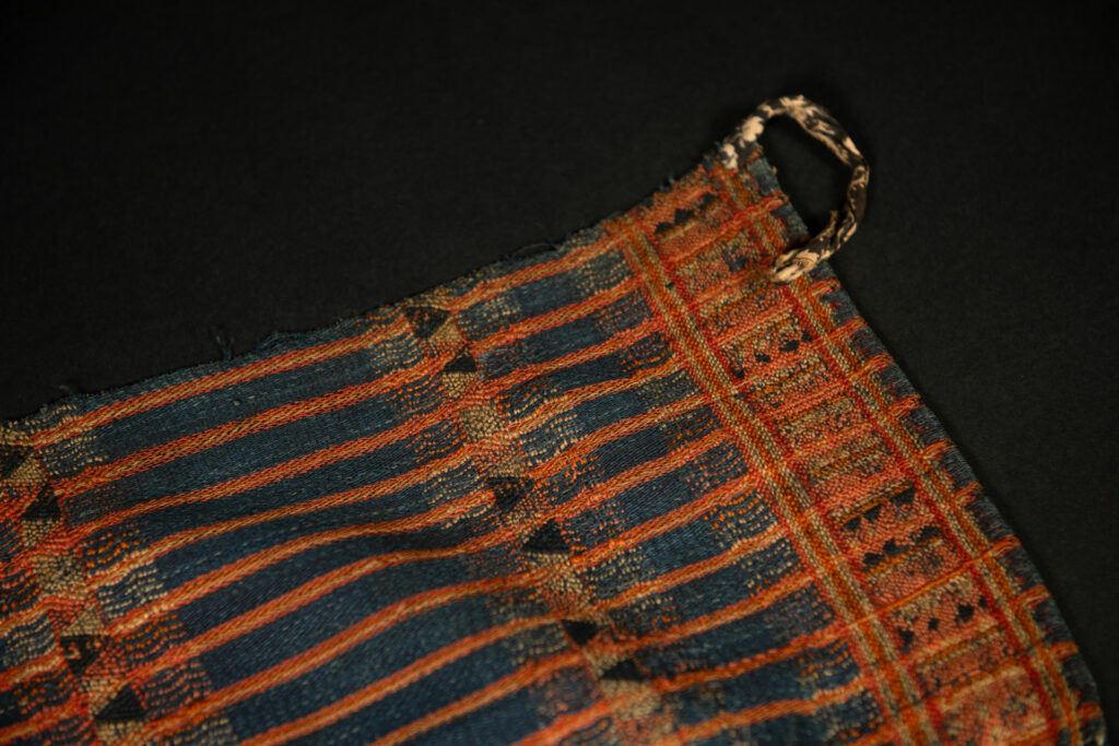 Ancient mourning shawl of the Paiwan tribe – South Taiwan