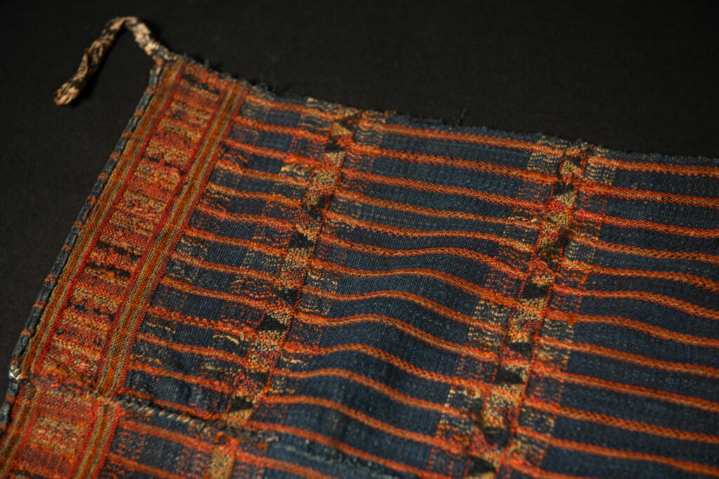 Ancient mourning shawl of the Paiwan tribe – South Taiwan