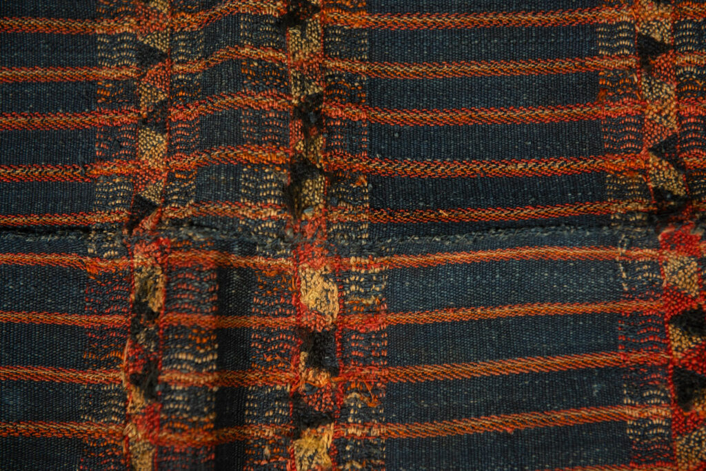 Ancient mourning shawl of the Paiwan tribe – South Taiwan