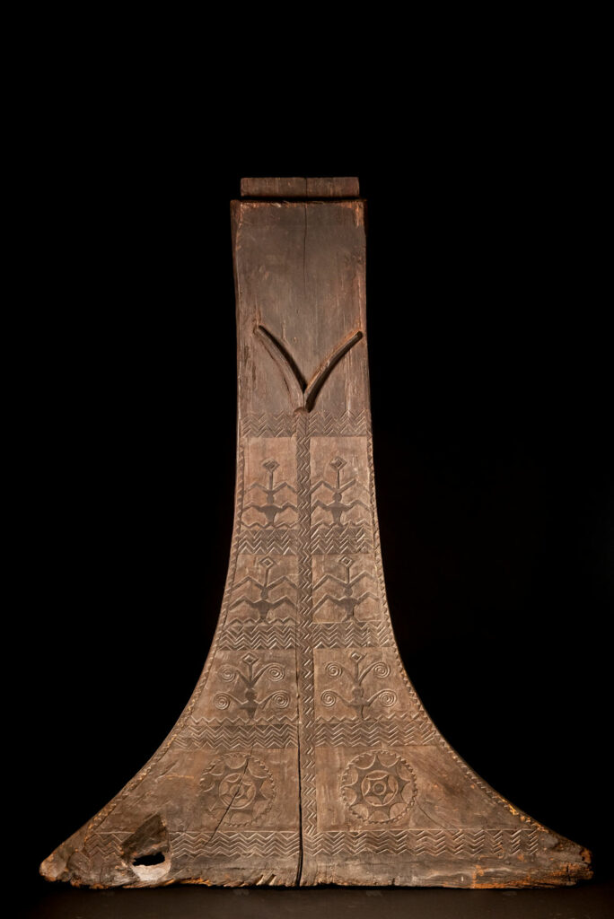 Main sacred post 'Tomok" from the Yami tribe- Orchid island- Taiwan