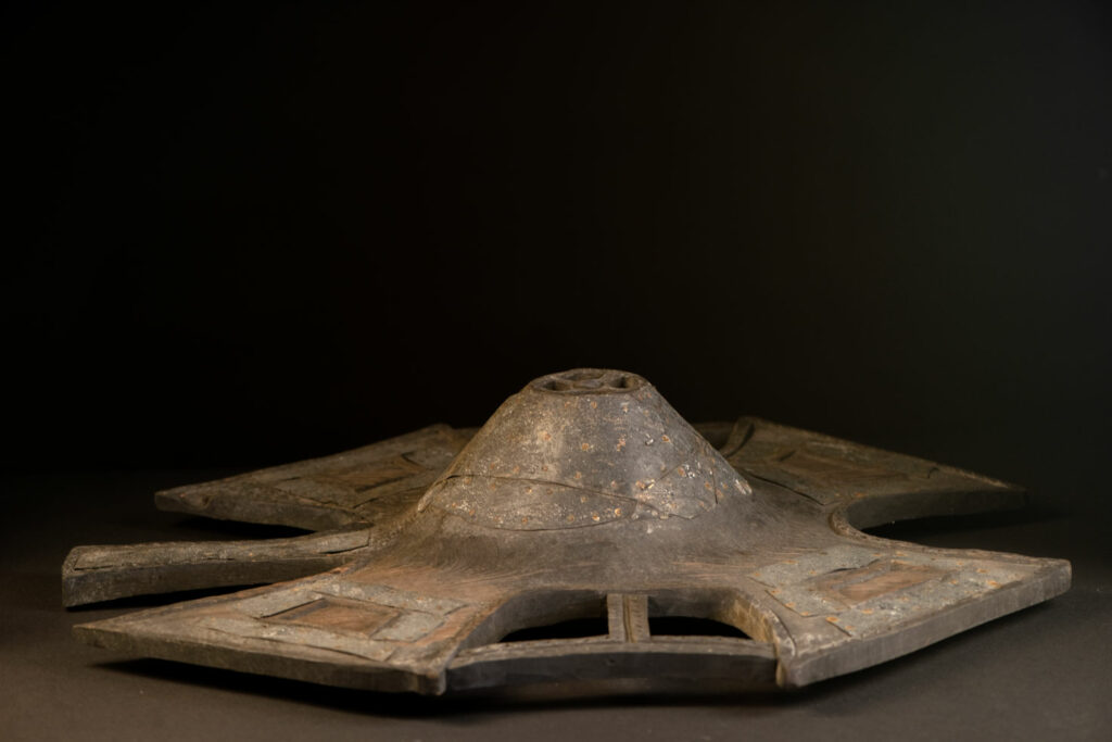 Female headgear called ragat, traditionally worn on ceremonial occasions.