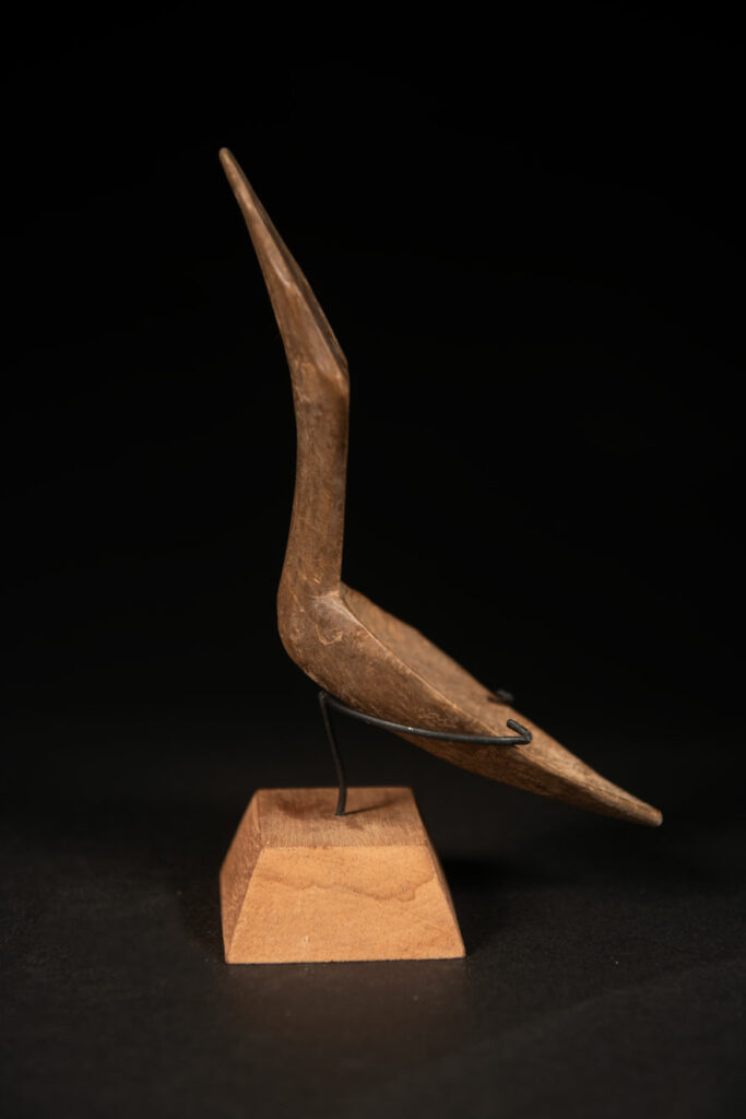 As all the Bunun people spoon , this one is with simple forms and no decorations but with specific shape. used to eat millet or soup.