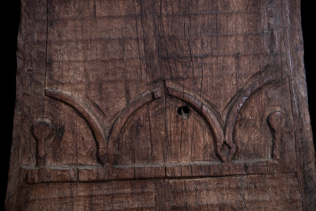 Yami tribe from Orchid island - Taiwan-ancestor home Pillar "tomok" carved with 2 pairs of horn and the typical waves.