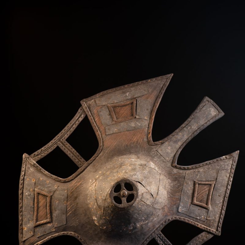 Female headgear called ragat, traditionally worn on ceremonial occasions.